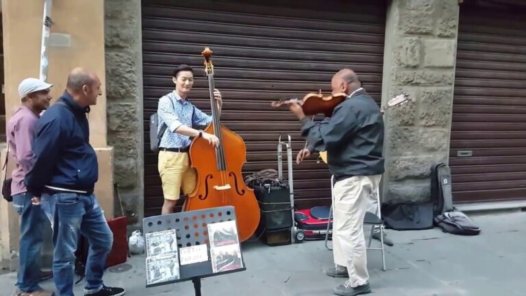 Artistas Populares en la Ciudad: Destacando el Talento Local