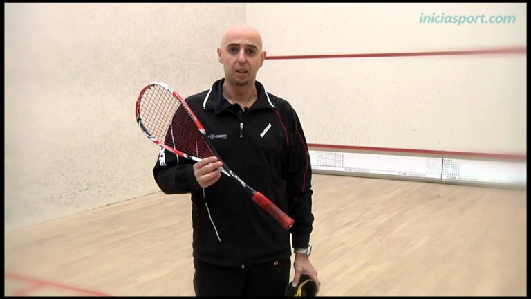 Equipamiento Esencial para Jugar Squash