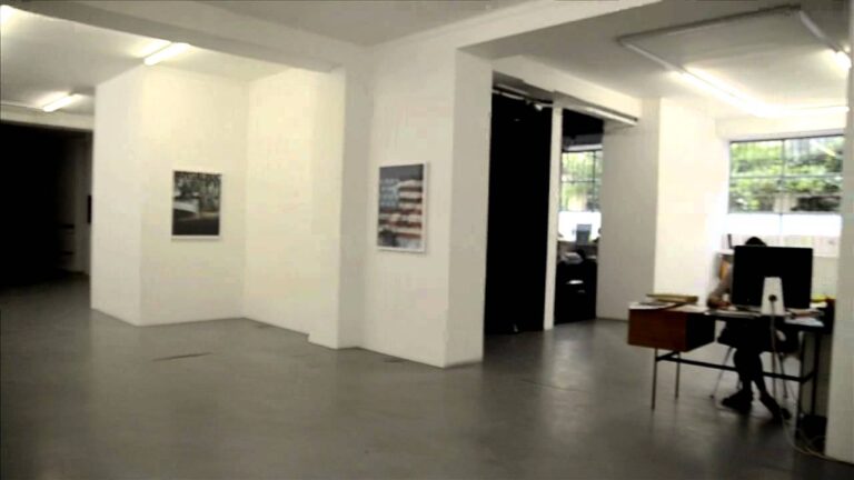Explorando galerías de arte indígena