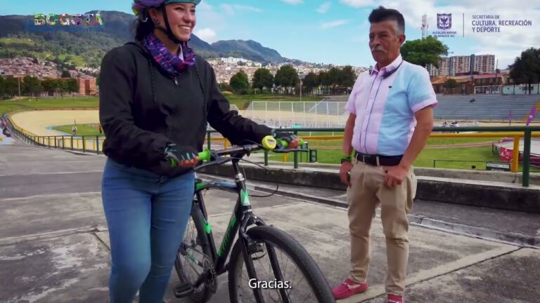 Gu&iacute;a de ciclismo familiar en Bogot&aacute;: rutas y consejos