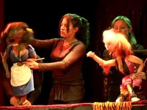 El impacto cultural de las marionetas en Bogot&aacute;