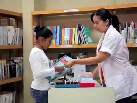 Servicios de bibliotecas para la población mayor