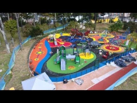 Parques de juegos infantiles en la capital