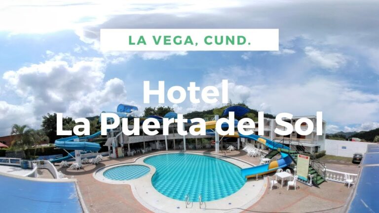 Disfruta del sol en un hotel con piscina en Bogot&aacute;