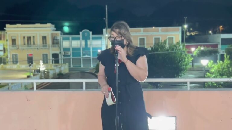 La belleza de la poes&iacute;a bajo las estrellas